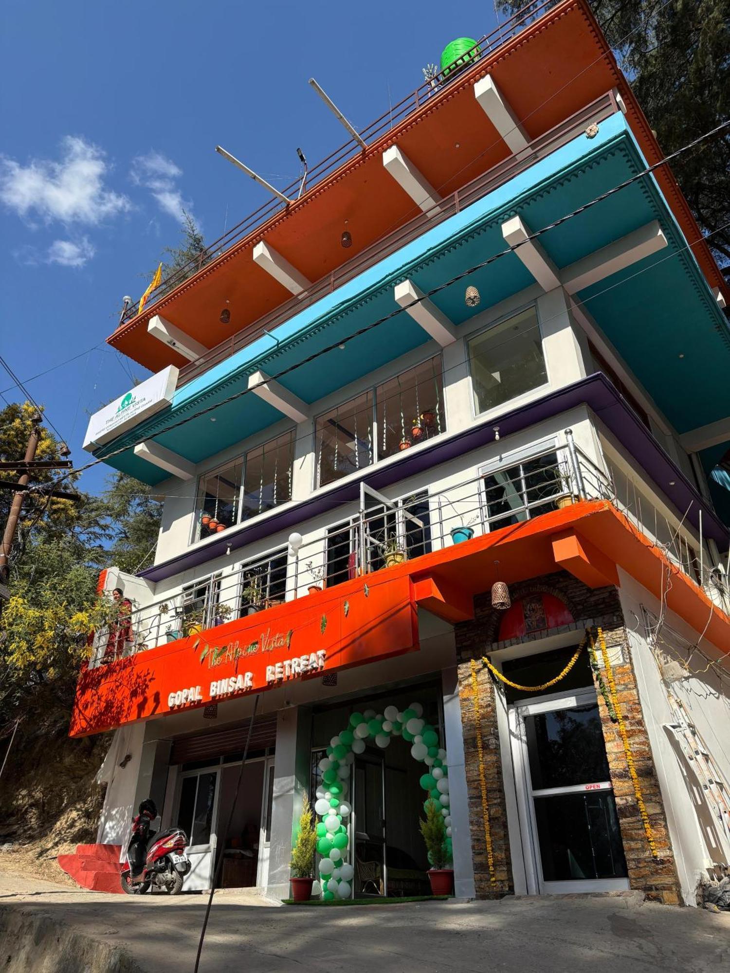 Hotel The Alpine Vista Almora Exterior foto